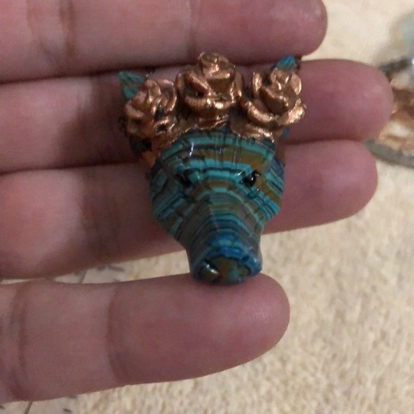 Bohemian Wolf Pendant - Picture 3 of 3